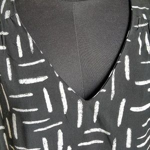 NWT shift dress with back neck detailing size S